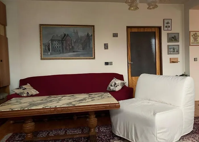 Příjemný řadový rodinný dům se zahradou